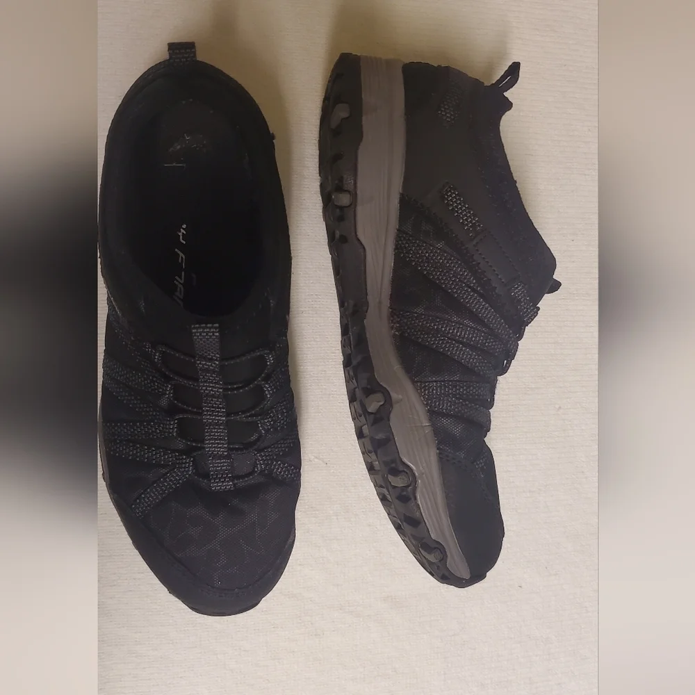 Skechers Women 